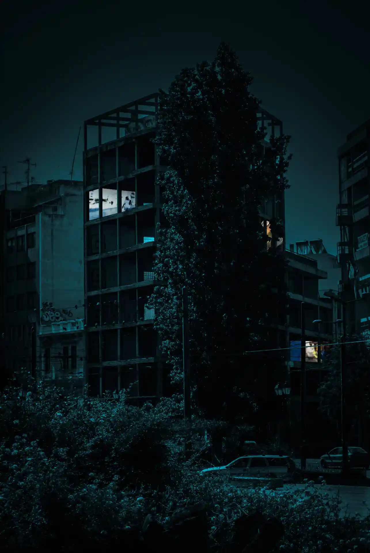 Plans, Metaxourgeio, Lichtinstallation für einen Lost Place in Athen, Bild 1