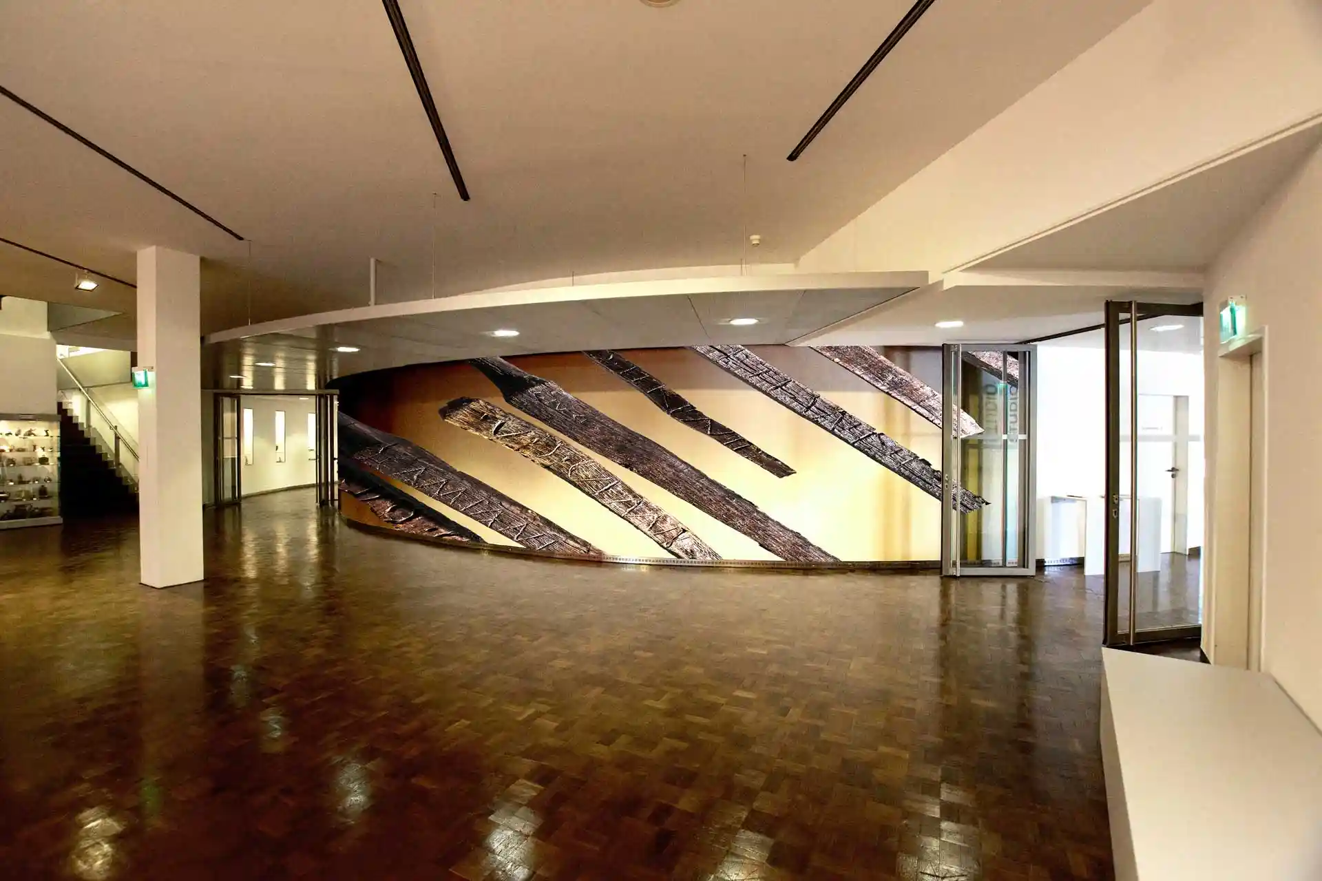 Plans, MKK Dortmund, Medienkunst im Museumsfoyer empfängt die Besucher, Projektion, Bild 4