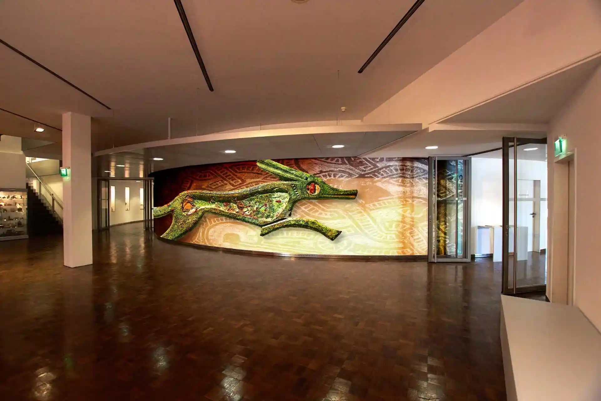 Plans, MKK Dortmund, Medienkunst im Museumsfoyer empfängt die Besucher, Projektion, Bild 6