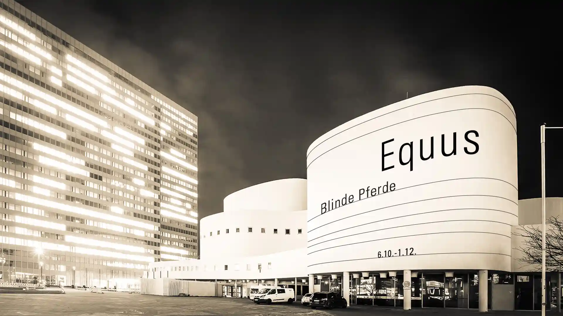 Plans, Schauspielhaus Düsseldorf, Videomapping verwandelt ein Gebäude zum Urban Screen, die Bühne wird zum Stadtraum, Bild 10